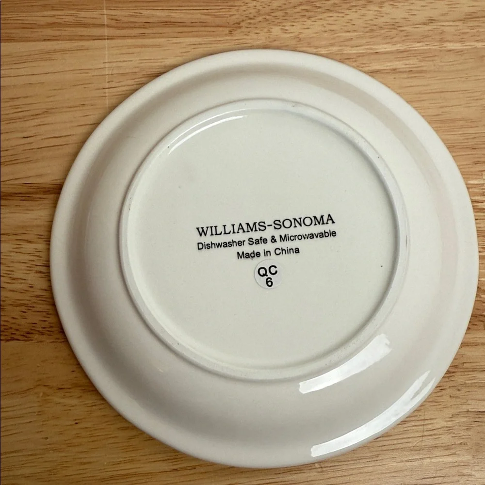 Williams Sonoma | Snowman (set of 6) Dessert Plates - Festive Red 2006